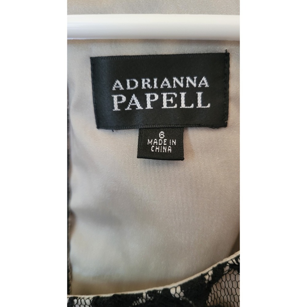 Adrianna Papell Black Lace Overlay Sheath Dress Scoop Neck Cap Sz 6(FLAW) - Picture 4 of 13